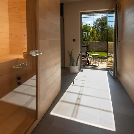 Casa Arbor Blanco *