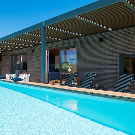 Casa Arbor Blanco Villa *