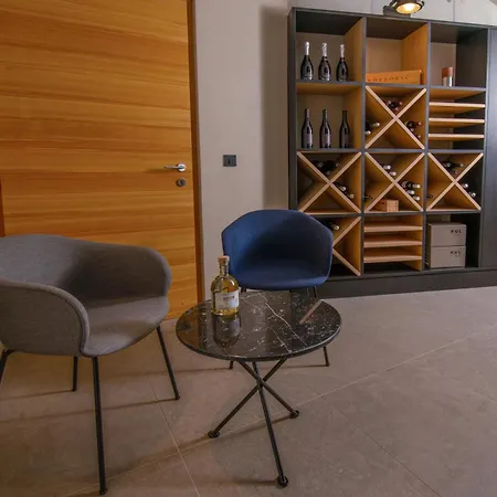 Casa Arbor Blanco * 파자나